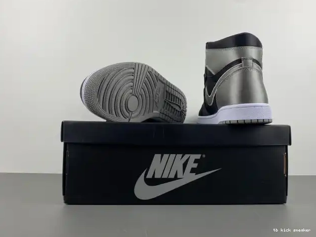 Rep TBK Satin FD4810-010 Air WMNS OG Jordan 1 High Shadow 0405